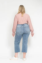 Load image into Gallery viewer, Judy Blue HW Destroy Crop Wide Leg Jean