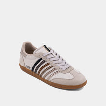 Load image into Gallery viewer, Shu Shop Stevie Sneakers - Metallics