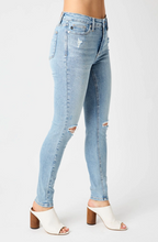 Load image into Gallery viewer, Judy Blue Mid Rise Tummy Control Destroy Skinny