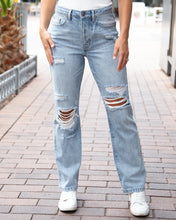 Load image into Gallery viewer, Grace & Lace Stretch Mix 90's Jeans - Distressed Light-Wash