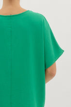Load image into Gallery viewer, Blissful Basics V-Neck Top - Kelly Green *Regular & Curvy*