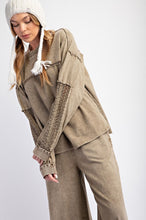 Load image into Gallery viewer, Ari Crochet Trim Pullover - Mocha