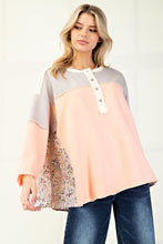 Load image into Gallery viewer, Andy Mix Print Pullover - Coral