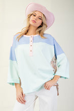 Load image into Gallery viewer, Andy Mix Print Pullover - Mint