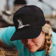Load image into Gallery viewer, Fieldstone Roost 7 Panel Duck Hat - Black