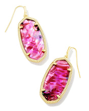 Load image into Gallery viewer, Kendra Scott Elle Drop Gold Earrings in Light Burgundy Illusion