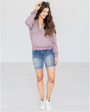 Load image into Gallery viewer, Grace & Lace Distressed 7" Shorts