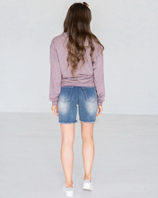 Load image into Gallery viewer, Grace & Lace Distressed 7" Shorts