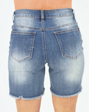 Load image into Gallery viewer, Grace & Lace Distressed 7" Shorts