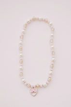 Load image into Gallery viewer, Boutique Love Necklace