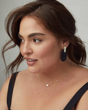Load image into Gallery viewer, Kendra Scott Fern Pendant Necklace in Bright Silver