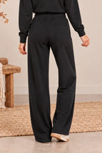 Load image into Gallery viewer, Martina Black Silky Soft Seam Front Straight Leg Pant - Black
