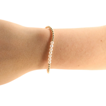 Load image into Gallery viewer, Beaded Blondes Sophia Pearl Bracelet in Gold: Extended 7.25 inch