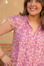 Load image into Gallery viewer, Lilac Blooms Floral Top