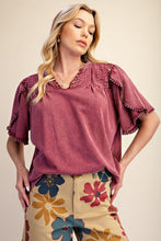 Load image into Gallery viewer, TULIP SHORT SLEEVES WASHED KNIT TOP - Burgundy