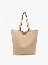 Load image into Gallery viewer, Wren Two-Tone Reversible Tote - Tan/Sand