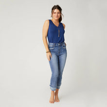 Load image into Gallery viewer, Everstretch Boyfriend Capri Jeans - Medium Denim