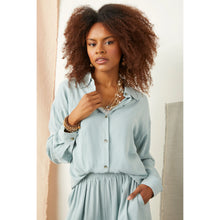 Load image into Gallery viewer, Sirine Soft Button Down Top - Mint Green