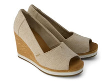 Load image into Gallery viewer, TOMS Shoes - Essential Wedge - Champagne Tonal Woven