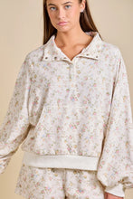 Load image into Gallery viewer, Miss Floral Lounge Pullover - Ivory