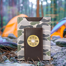 Load image into Gallery viewer, Shotshell Men's Magnetic Front Pocket Old School Camo Leather Wallet.: Green/Gray Camo