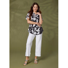 Load image into Gallery viewer, Georgie Wide Leg Cropped - White