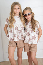 Load image into Gallery viewer, Kids Daisy Tan Ruffle Short Set