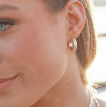 Load image into Gallery viewer, Just Dance Mini Hoop Earrings - Gold