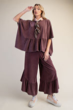 Load image into Gallery viewer, Ruffle Bottom Pant - Mulberry