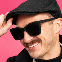 Load image into Gallery viewer, Goodr Sunglasses - POP G
