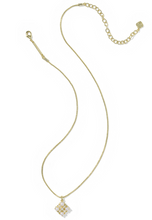 Load image into Gallery viewer, Kendra Scott Dira Pearl Short Pendant Necklace - Gold
