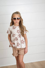Load image into Gallery viewer, Kids Daisy Tan Ruffle Short Set