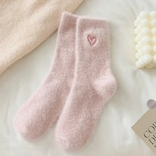 Load image into Gallery viewer, Pink Heart Embroidery Plush Socks