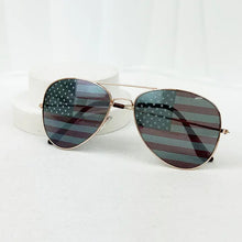 Load image into Gallery viewer, American Flag Aviator Sunglasses