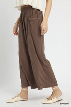 Load image into Gallery viewer, Lowkey Linen Palazzo Pants - Brown
