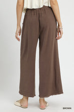 Load image into Gallery viewer, Lowkey Linen Palazzo Pants - Brown