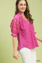 Load image into Gallery viewer, Pretty Peony Lace Top