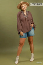 Load image into Gallery viewer, Lively Leopard Trim Top