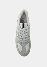 Load image into Gallery viewer, Shu Shop Portland Sneakers - Light Grey