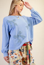 Load image into Gallery viewer, Bow Patches Front Pullover - Blue
