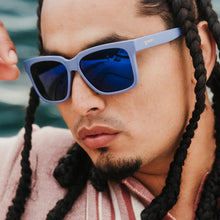 Load image into Gallery viewer, Goodr Sunglasses - Tidal G