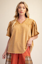 Load image into Gallery viewer, TULIP SHORT SLEEVES WASHED KNIT TOP - Camel