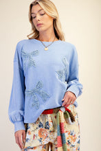 Load image into Gallery viewer, Bow Patches Front Pullover - Blue