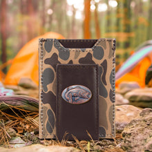 Load image into Gallery viewer, Bass Men's Magnetic Front Pocket Old School Camo Leather Wallet.: Brown/Tan Camo