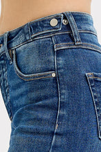 Load image into Gallery viewer, Risen Jeans - Tummy Control Crop Wide w/ Adjustable Waistband (raw Hem)