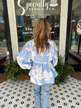 Load image into Gallery viewer, Pop of Spring Floral Top - Blue