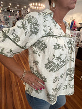 Load image into Gallery viewer, Bri Vintage Print Top - Olive *Regular &amp; Curvy*