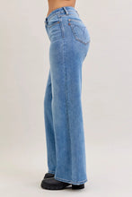 Load image into Gallery viewer, Judy Blue Mid Rise Retro Wide Leg