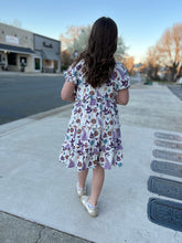 Load image into Gallery viewer, Lavender Floral Girl&#39;s Dress