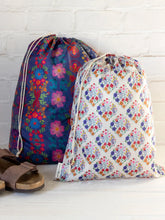 Load image into Gallery viewer, Natural Life Travel Laundry Bag